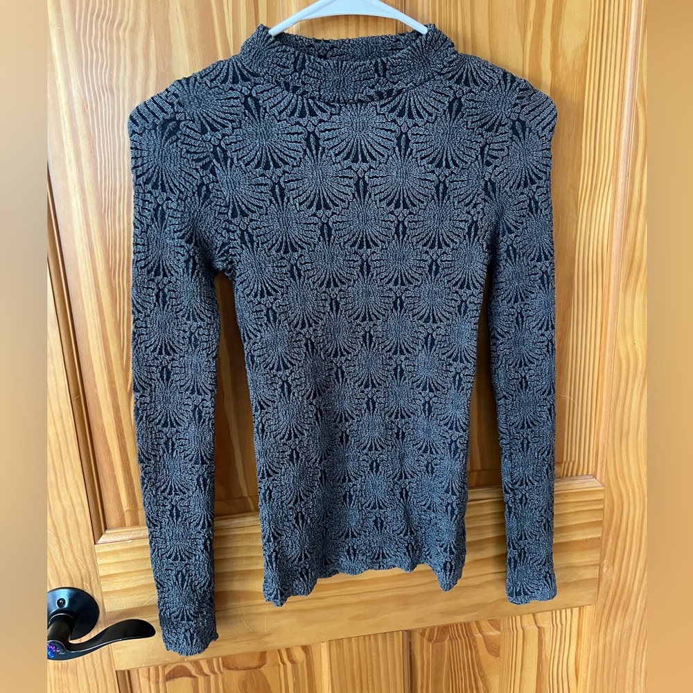 Free people long sleeved top!
